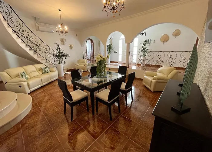 Casa Noa Villa *