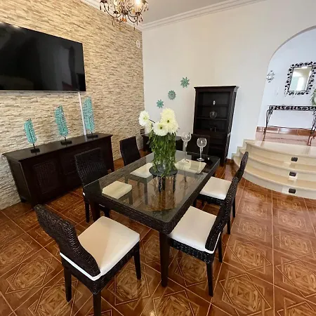 Vila Casa Noa *